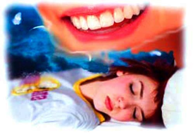 Видеть во сне как выпал зуб. К чему снится шатание зубов. Девочке во сне снятся зубы.