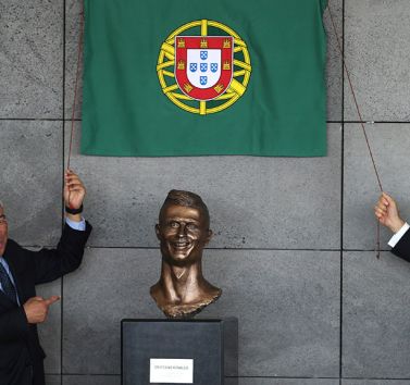 Аэропорт острова Мадейра переименовали в честь футболиста Роналду